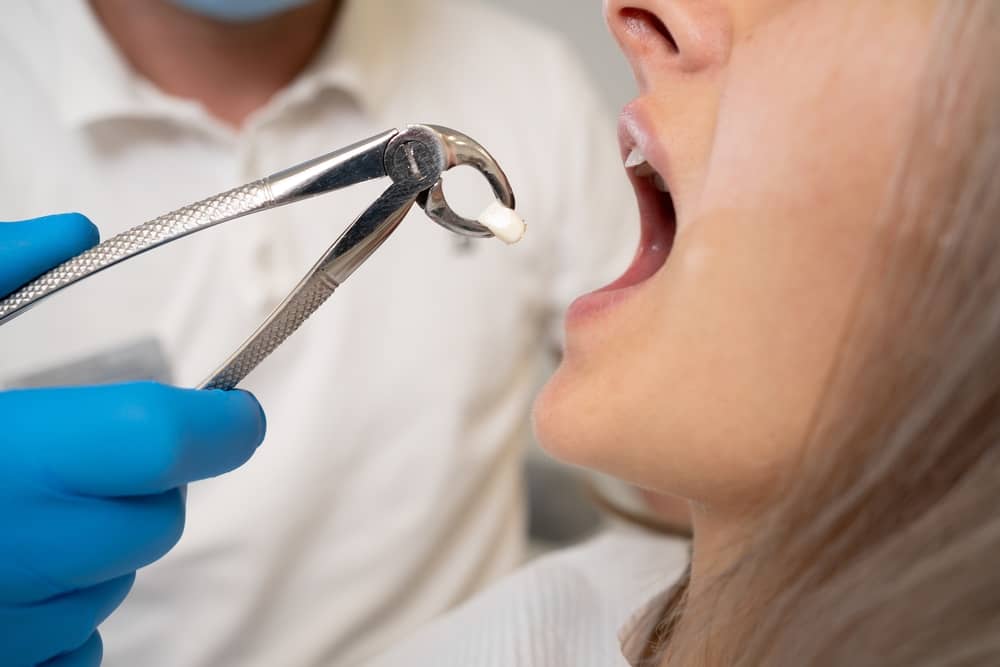 emergency dental services Aventura FL